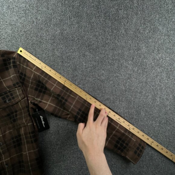 NWT Eddie Bauer Fleece Shirt Men Medium Long Sleeve Button Up Shirt Plaid Brown - Picture 15 of 16